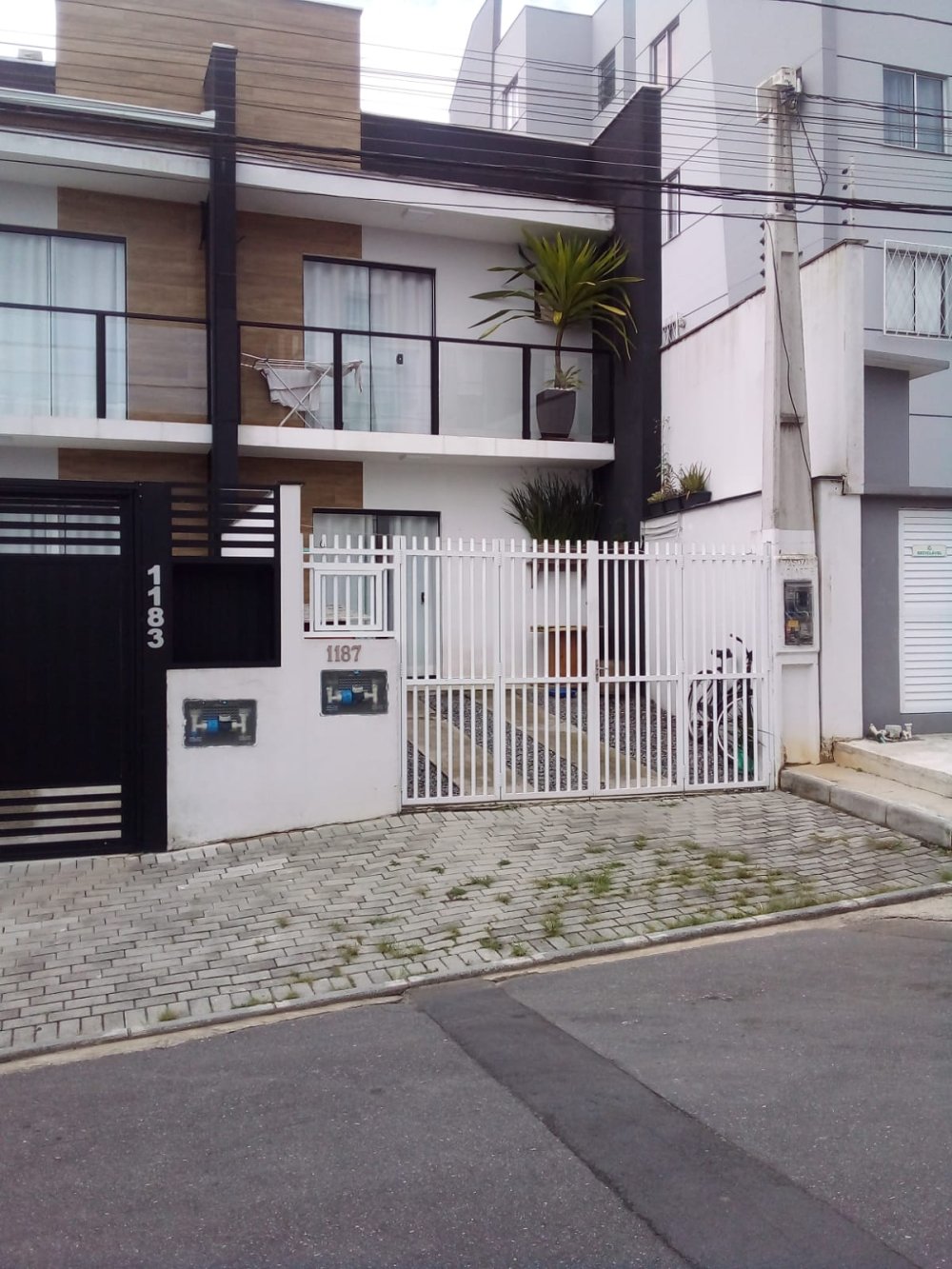 Sobrado Geminado - Venda - Santo Antônio - Joinville - SC